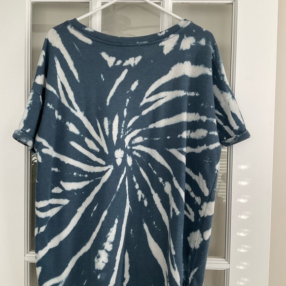 Olive + Oak tie dye tee EUC - Picture 2 of 5